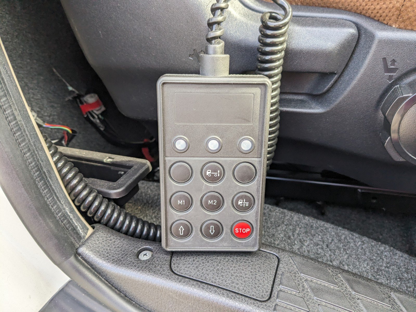 vehicle_image_20260207130532bz3SSvGUNB.jpg