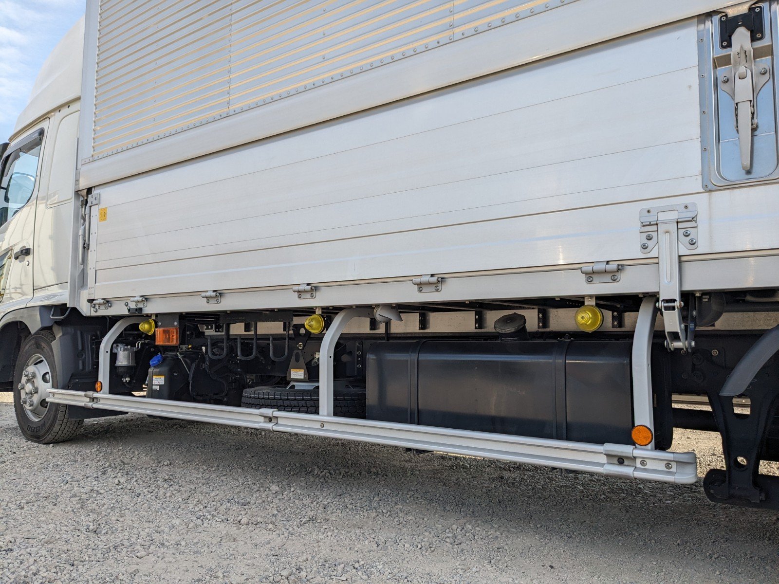 vehicle_image_20260207130532dom5FCGmqS.jpg
