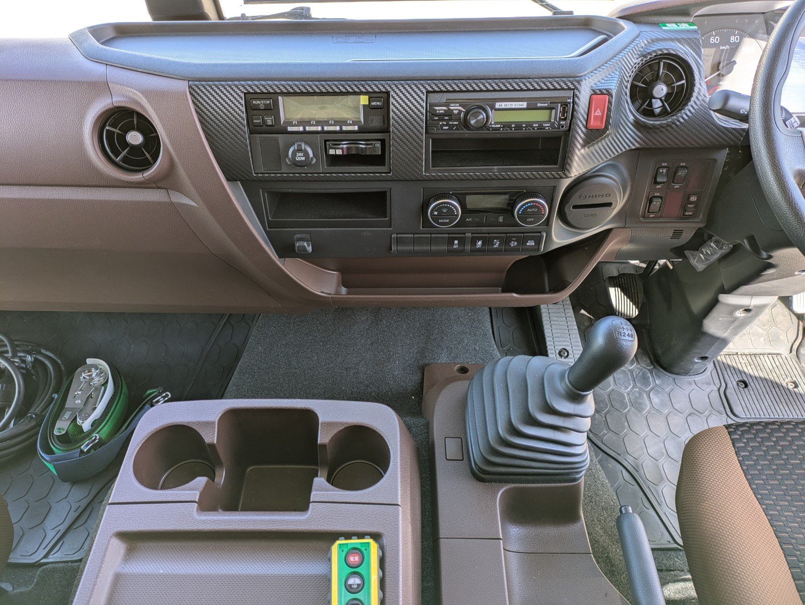 vehicle_image_20260312090637LSd0mMRvxk.jpg
