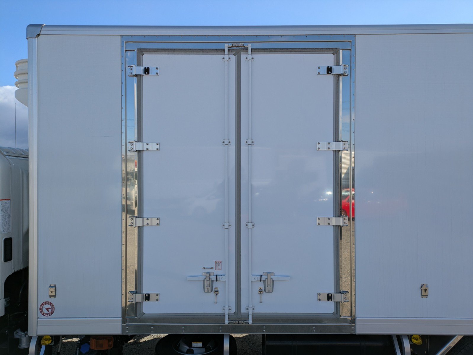 vehicle_image_20260312090637w44NtPpeLA.jpg