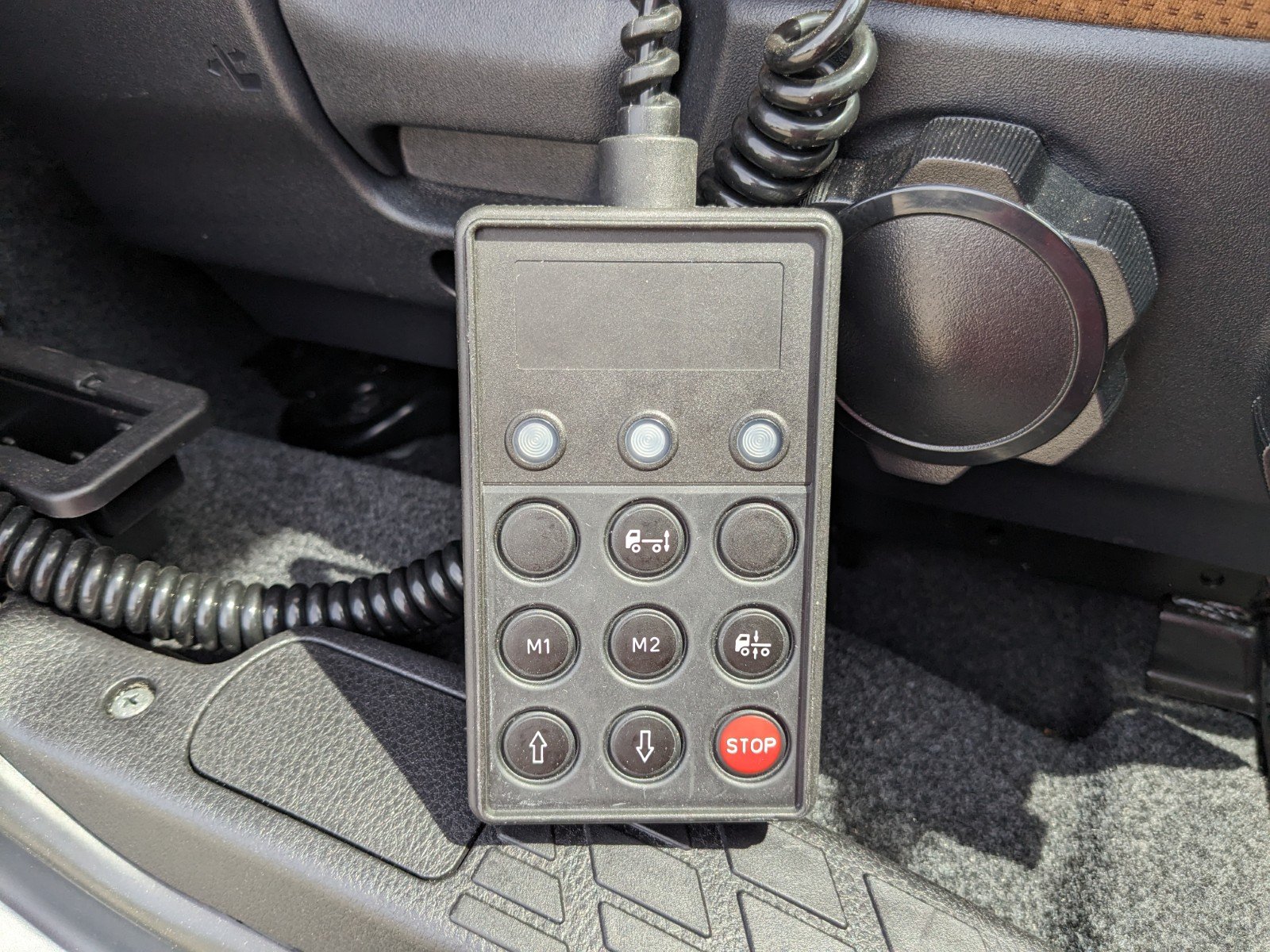 vehicle_image_20260606142300Tl3hjlGfek.jpg