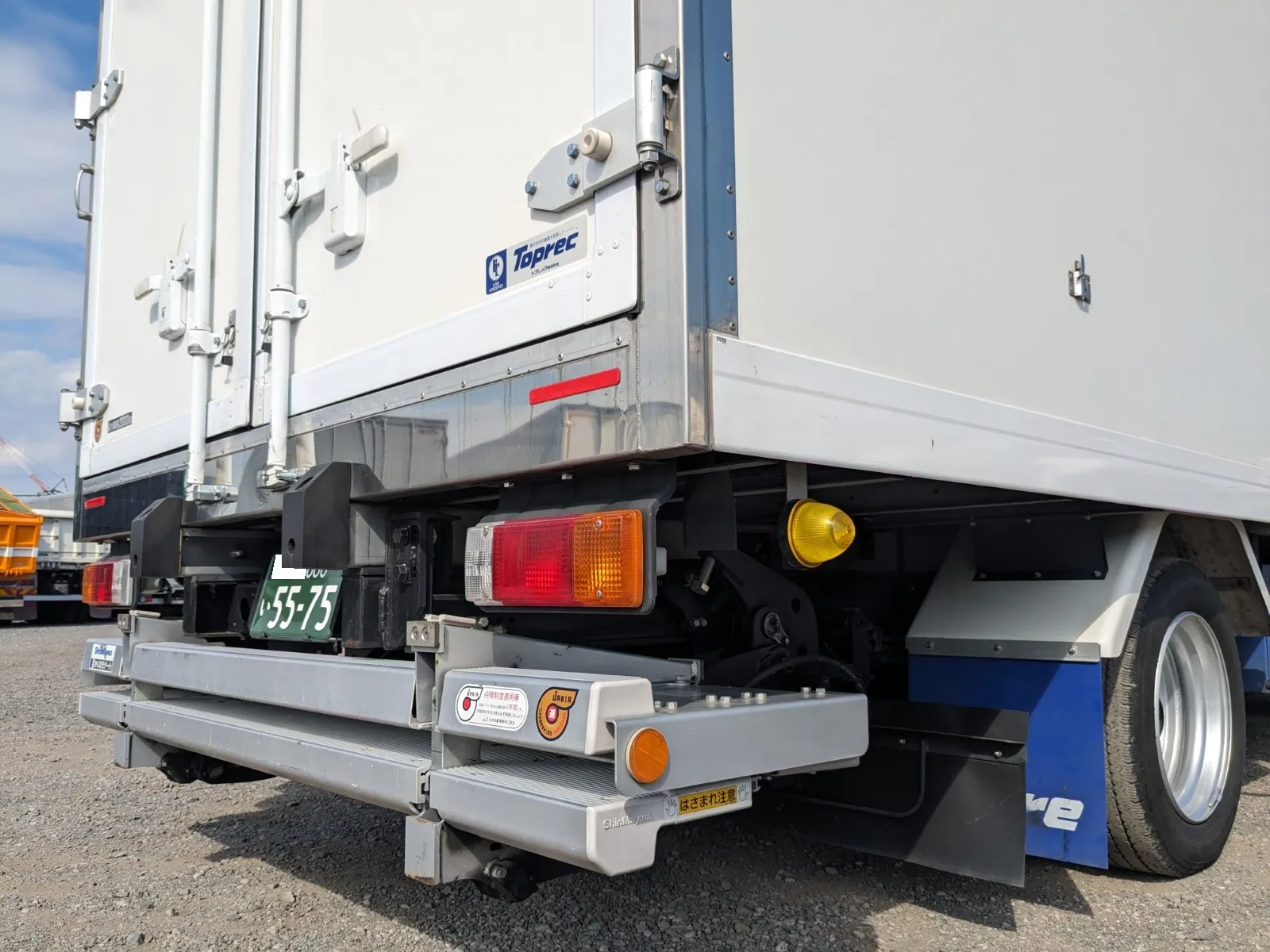 vehicle_image_20260713180829v5D518X6qd.webp