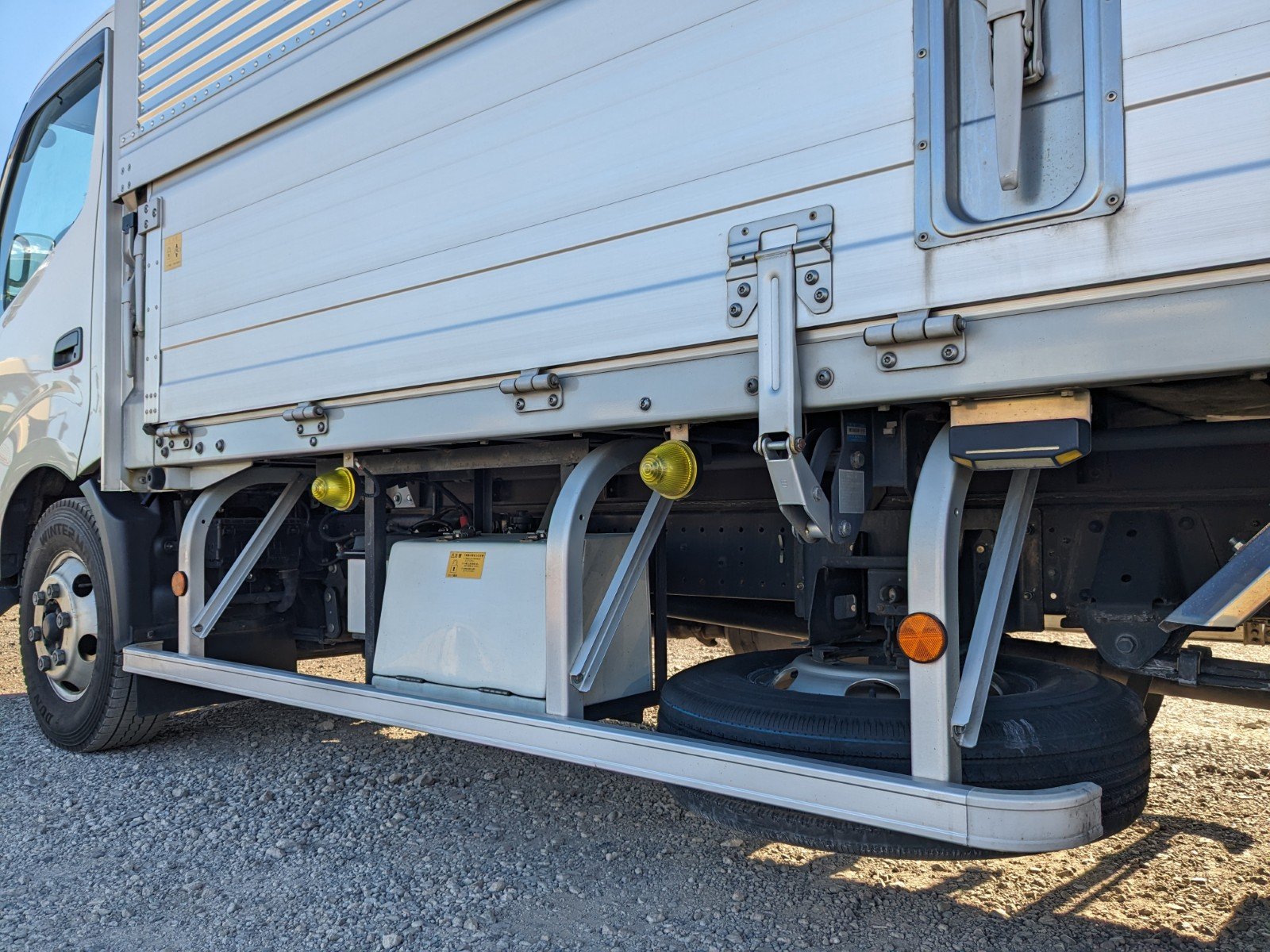 vehicle_image_20260126113116ey4tZU1Isn.jpg