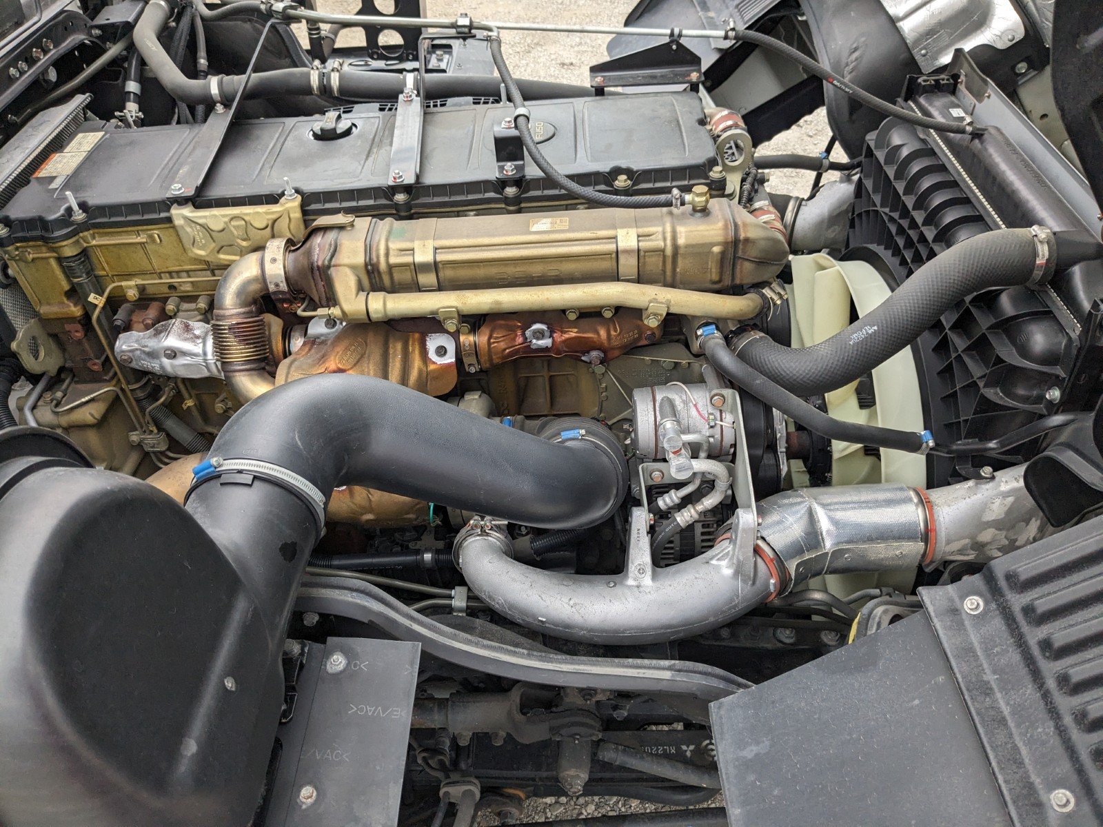 vehicle_image_20260410143504OhMS5gsi0o.jpg