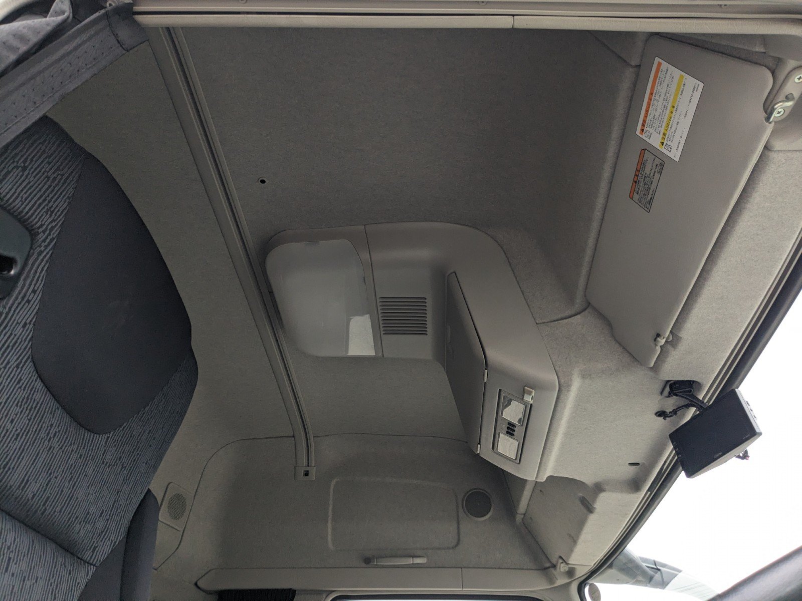 vehicle_image_20260410143504YSwyyicH71.jpg