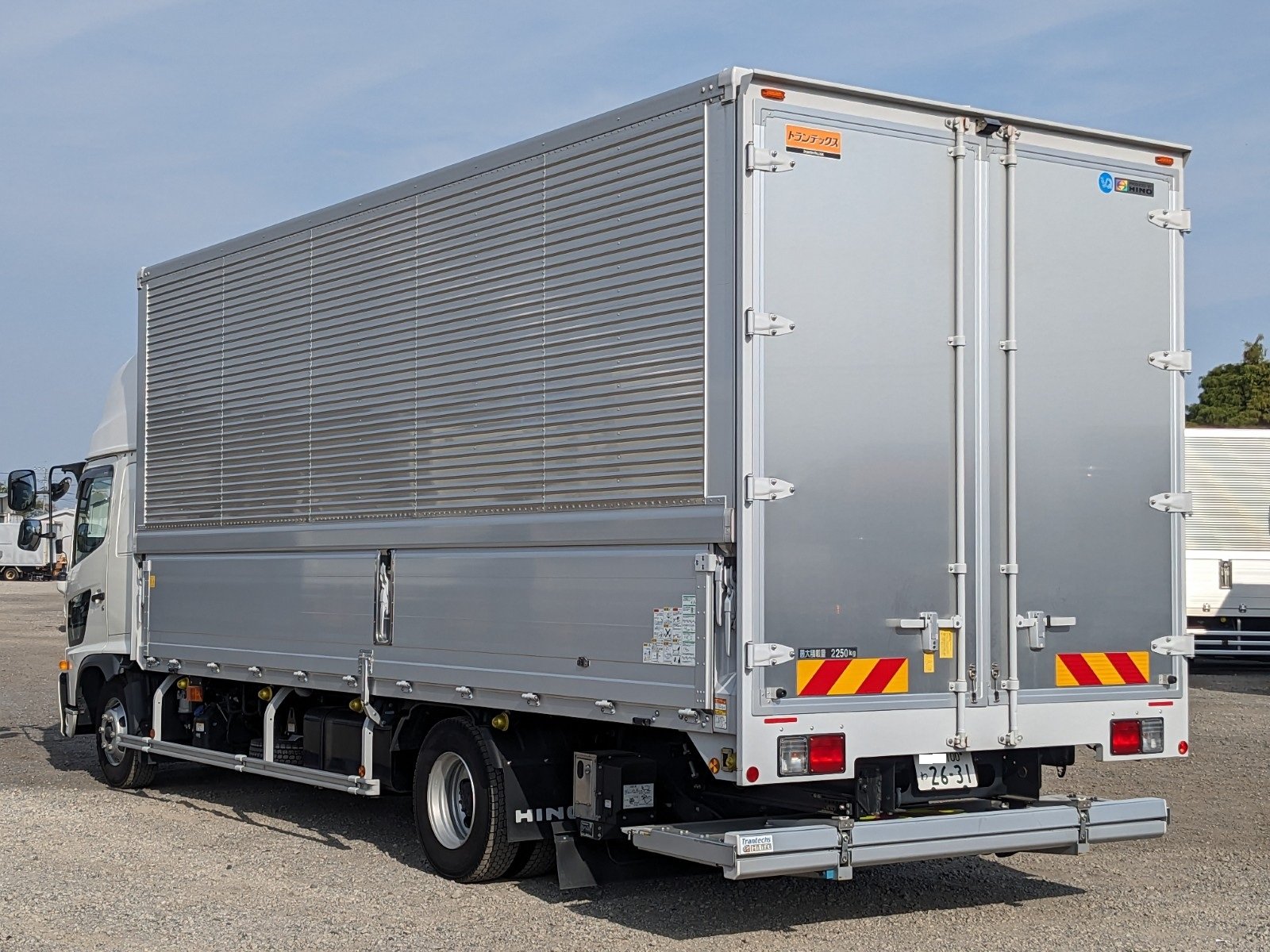 vehicle_image_20260501113414ArioH3ZXOV.jpg
