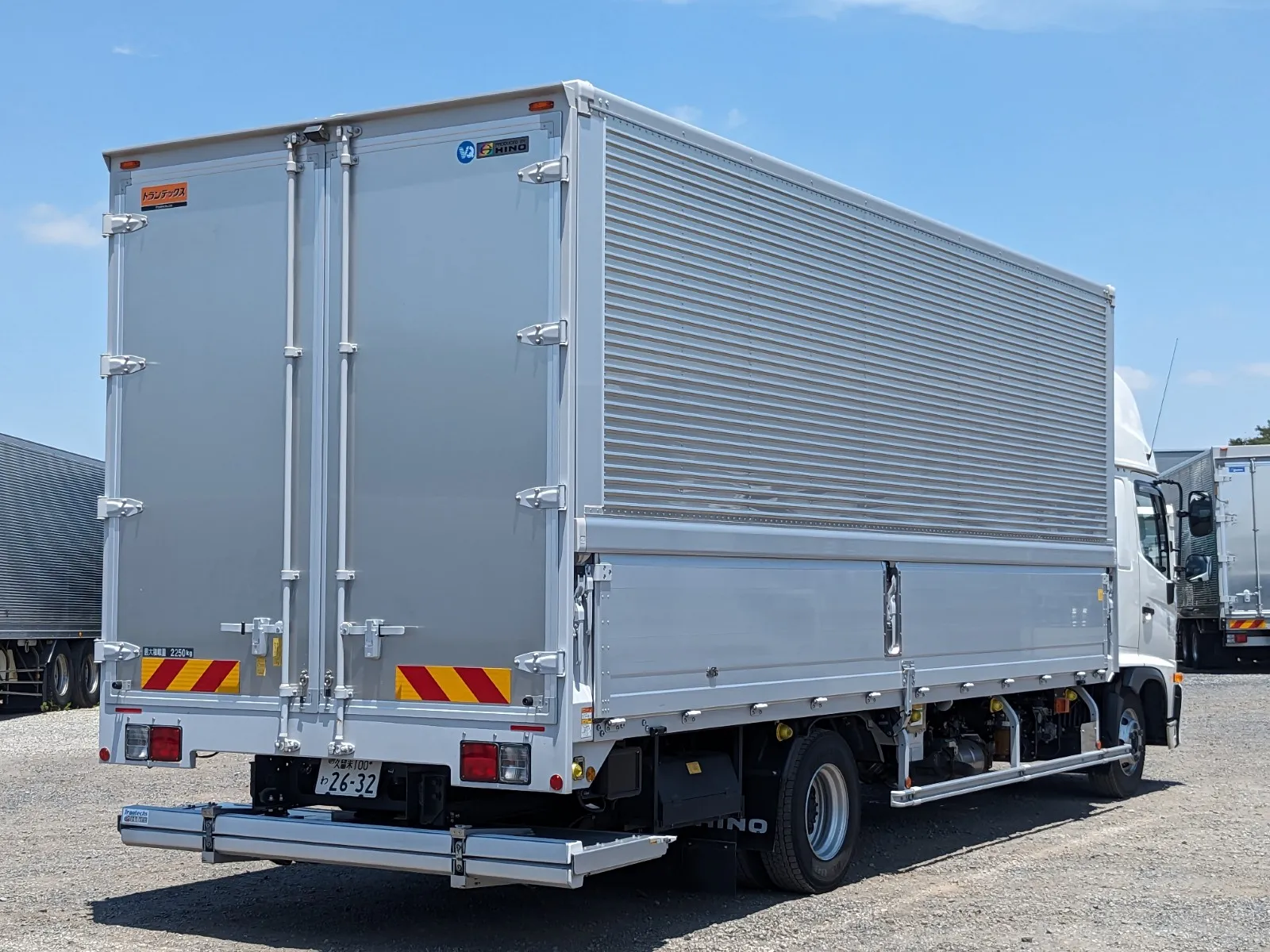 vehicle_image_20260710100149oTJ2oXKCTw.webp