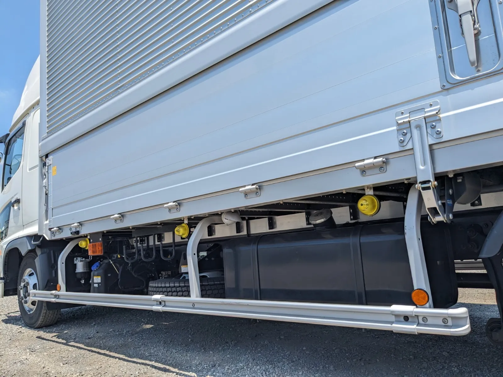 vehicle_image_20260710100156yyK2v79LYW.webp