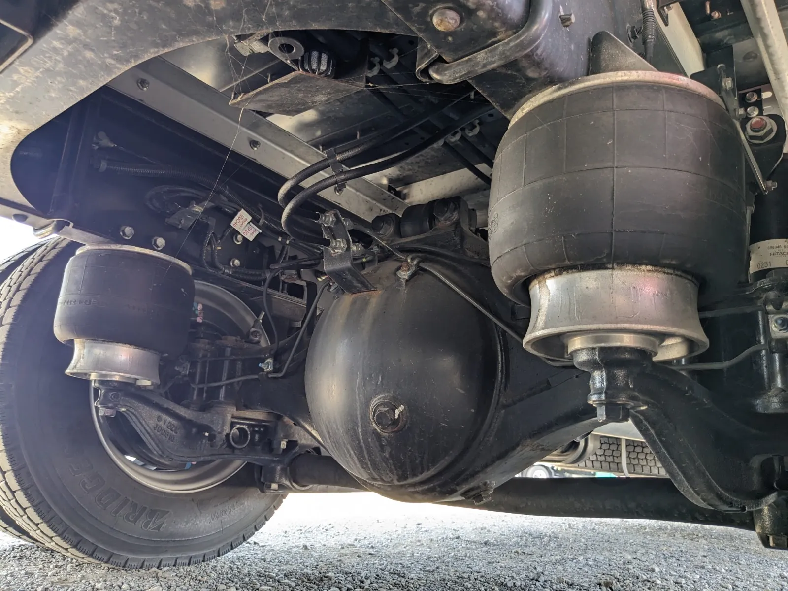 vehicle_image_20260710100158SzBPX5LkvI.webp