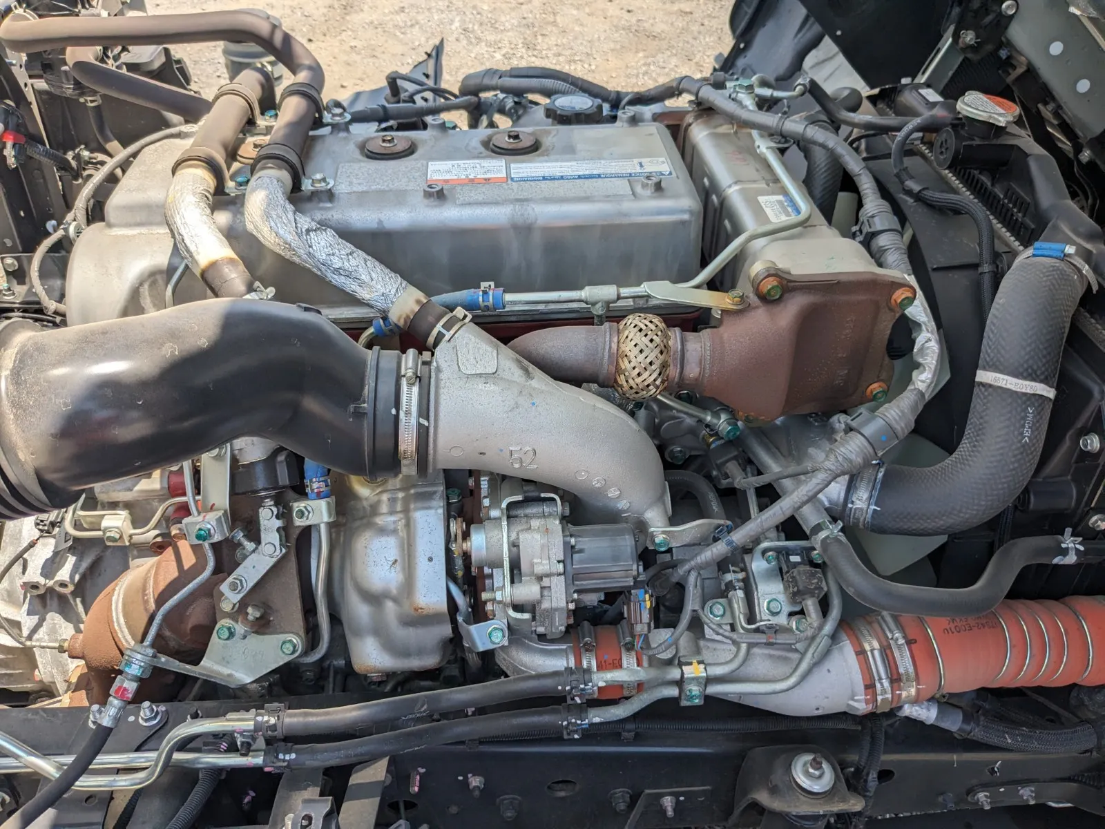 vehicle_image_20260710100203RYvL7GJv2J.webp