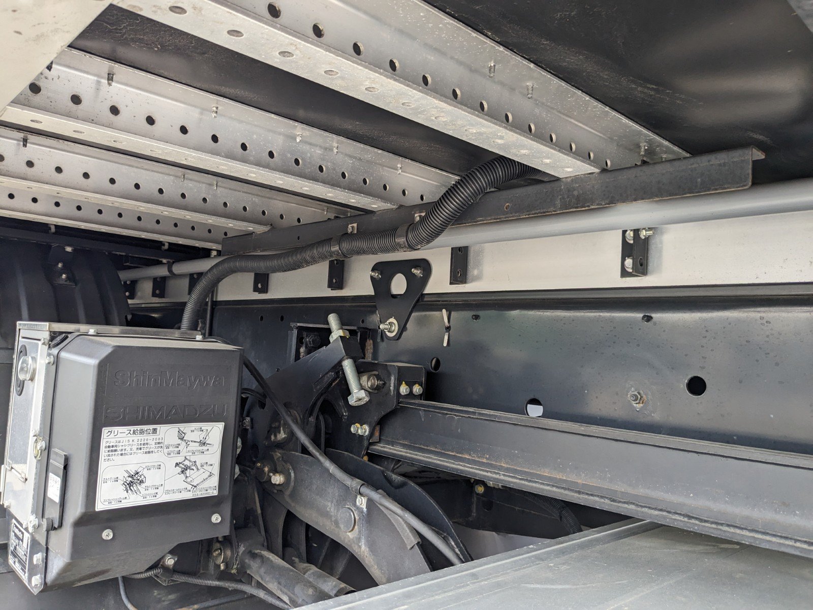 vehicle_image_20260519093031YZHxqRnnCy.jpg