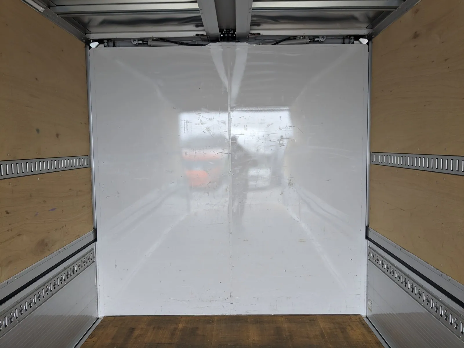 vehicle_image_20260714110345UrB2iSOKt6.webp