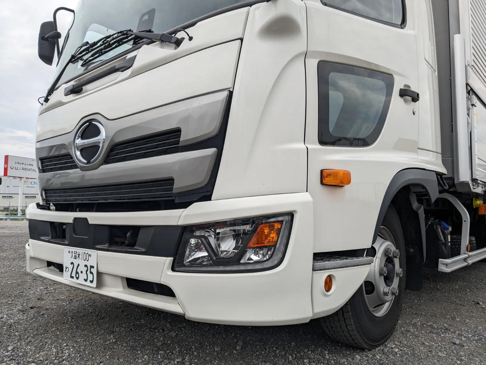 vehicle_image_20260714110358zZyEhTym1S.webp