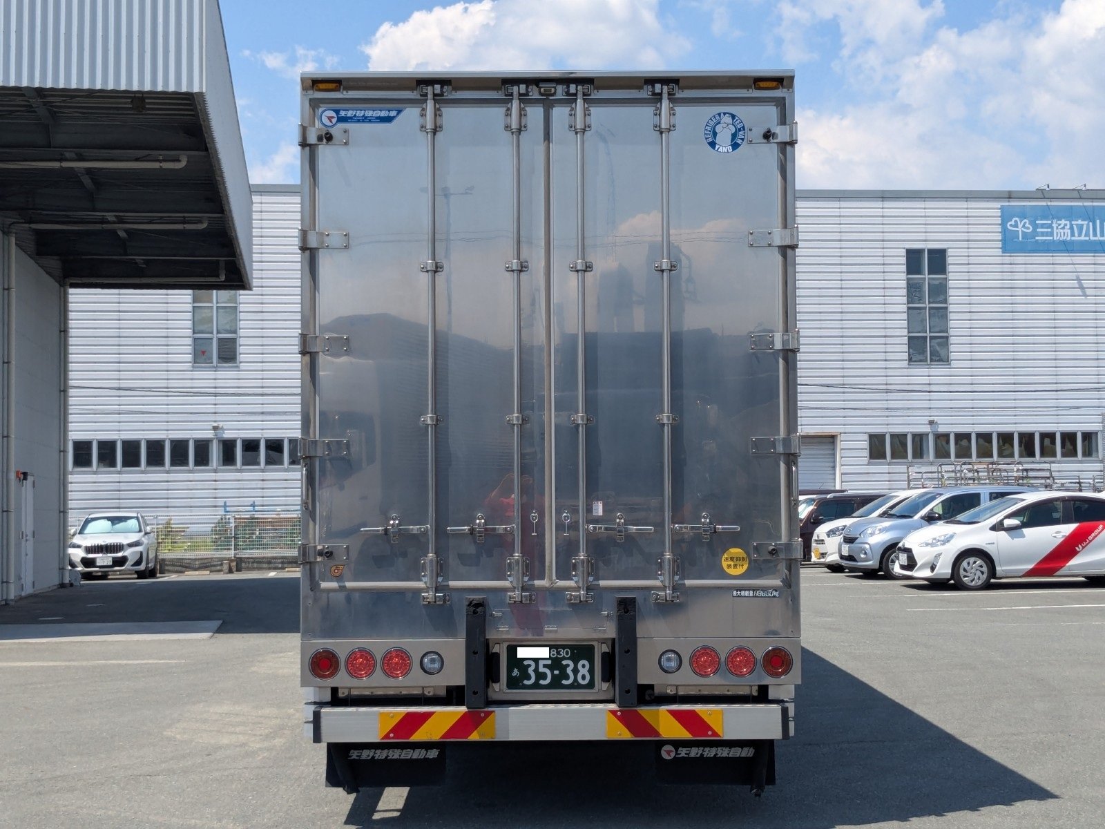 vehicle_image_202605271426426ipZZS1UfI.jpg