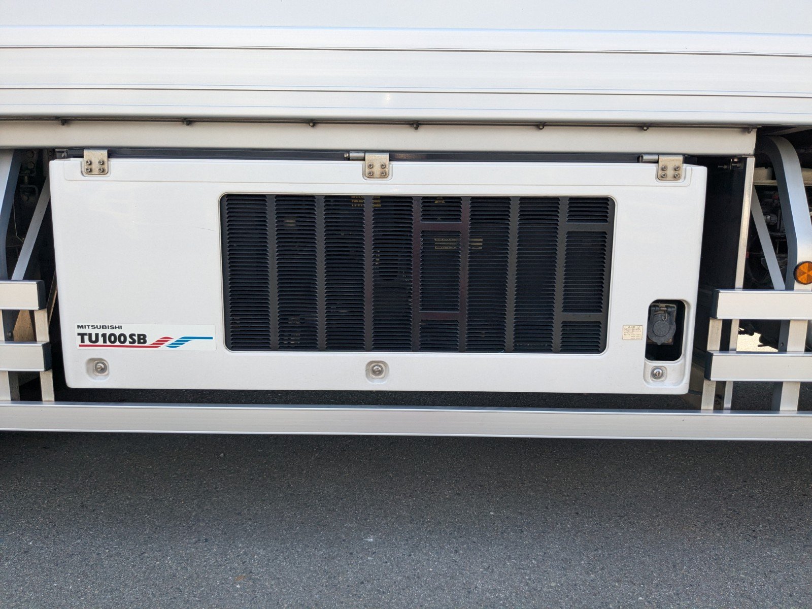 vehicle_image_20260527142642yv0YZntRgX.jpg