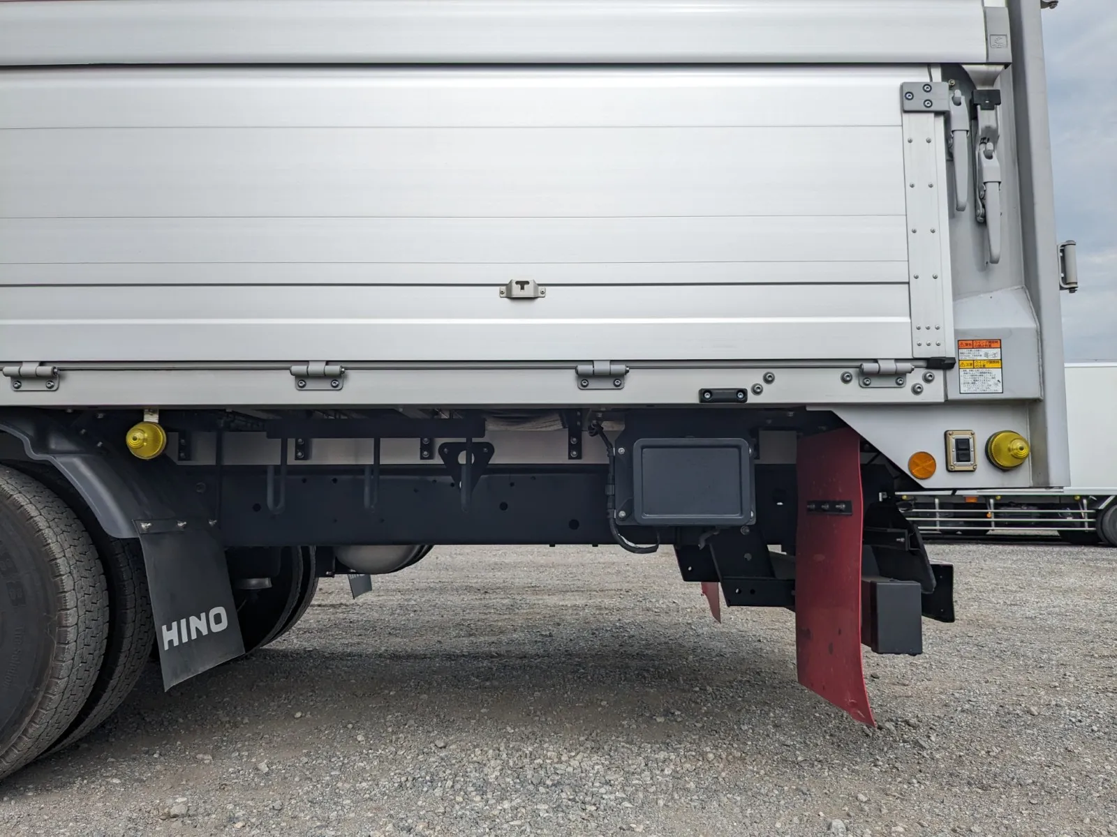 vehicle_image_20260714103646RYi6BzVPwV.webp