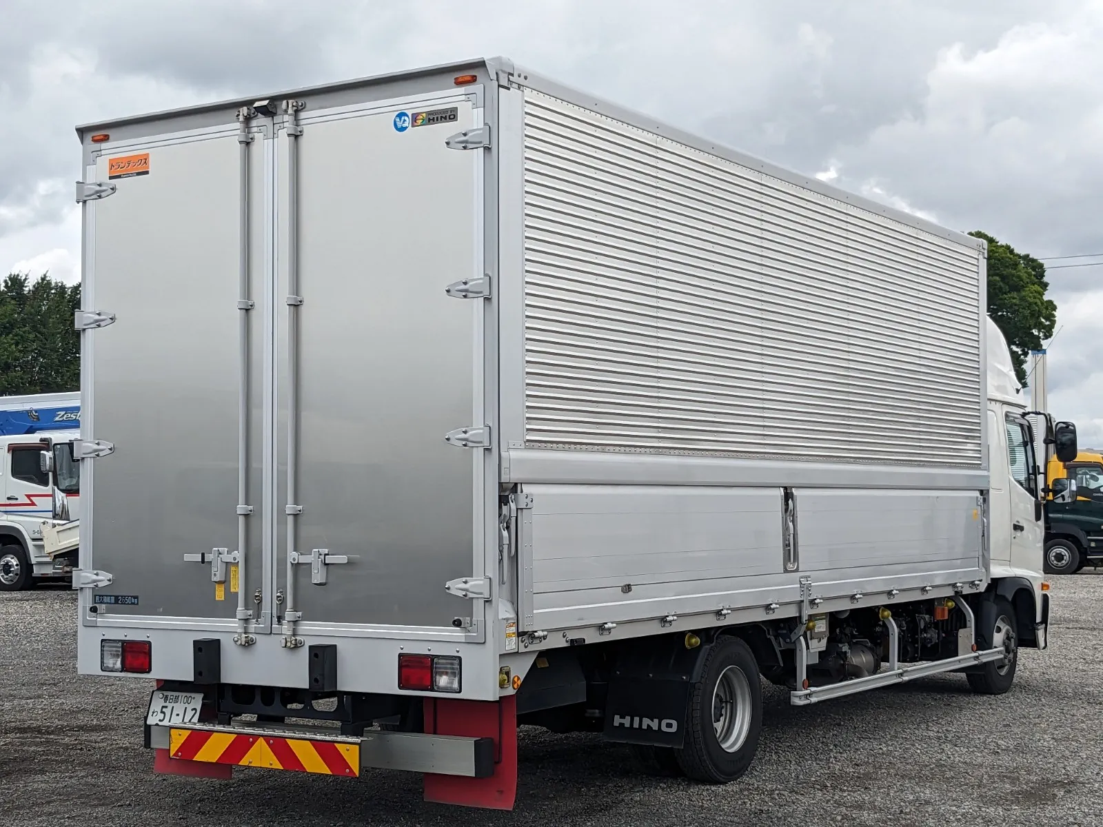 vehicle_image_202607071113062ZqIFxrh19.webp
