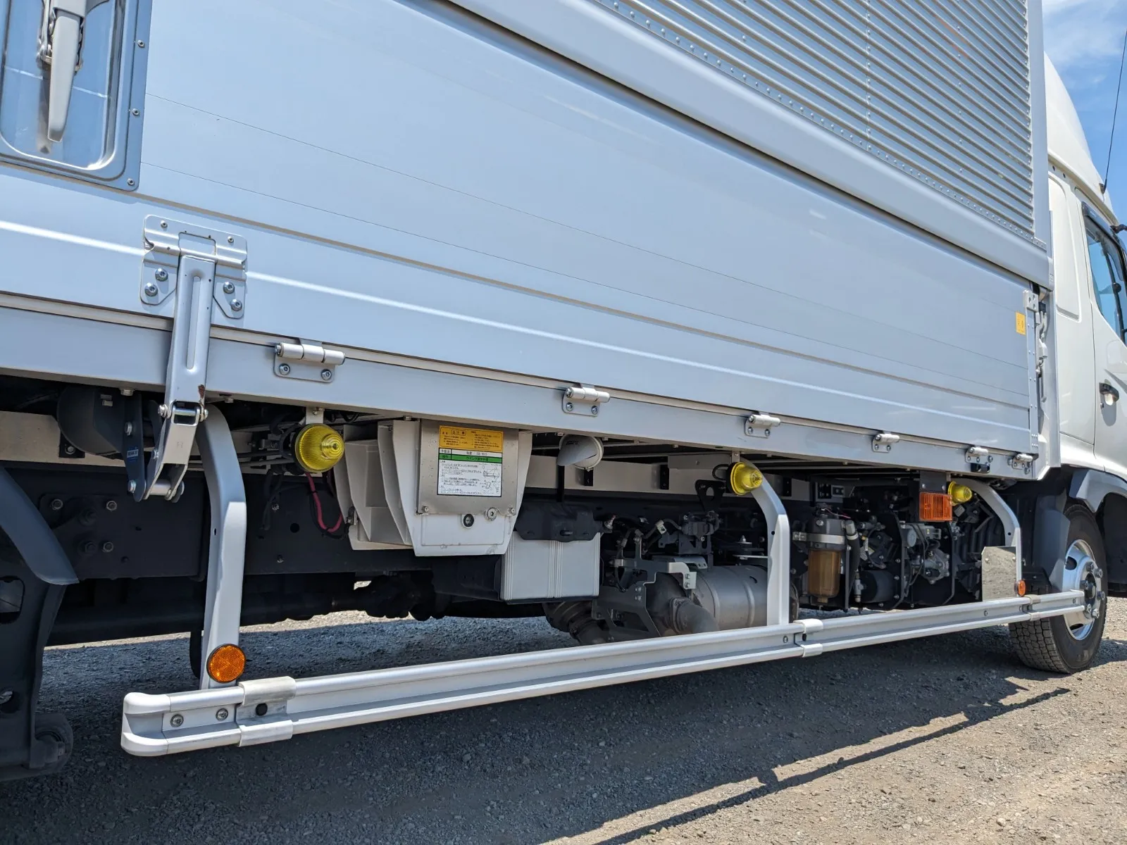 vehicle_image_202607100951457l4SsflbyR.webp