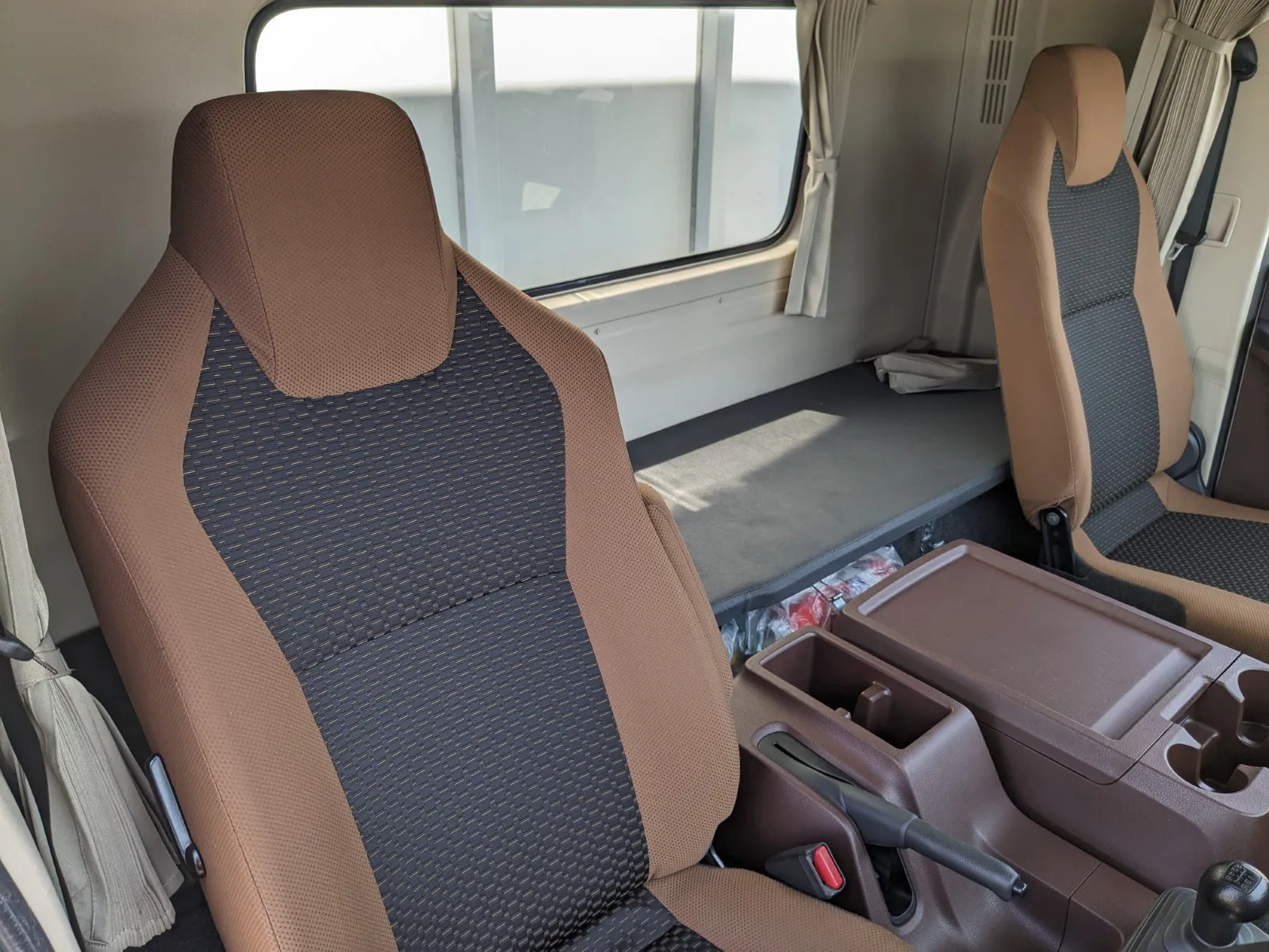 vehicle_image_202607100951481jaMCT6xYw.webp