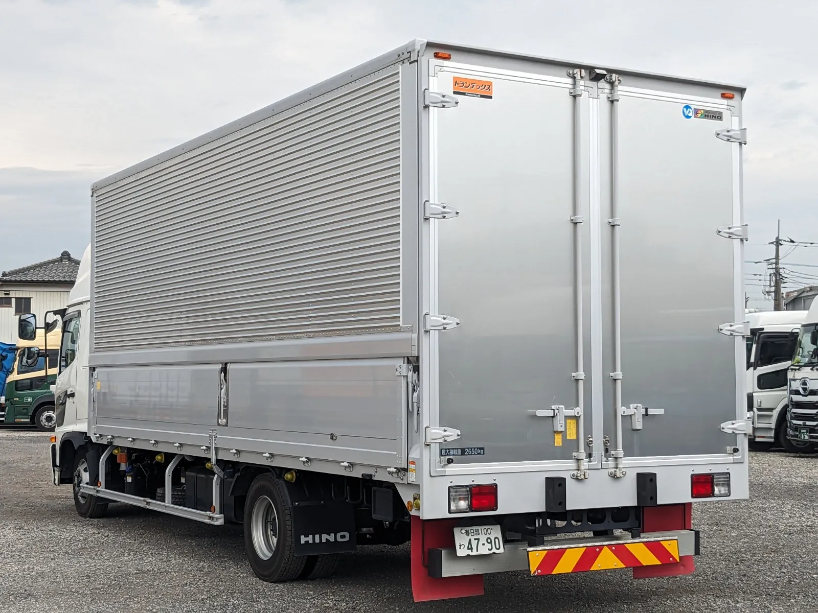vehicle_image_202607141046190r9hhZQwt1.webp