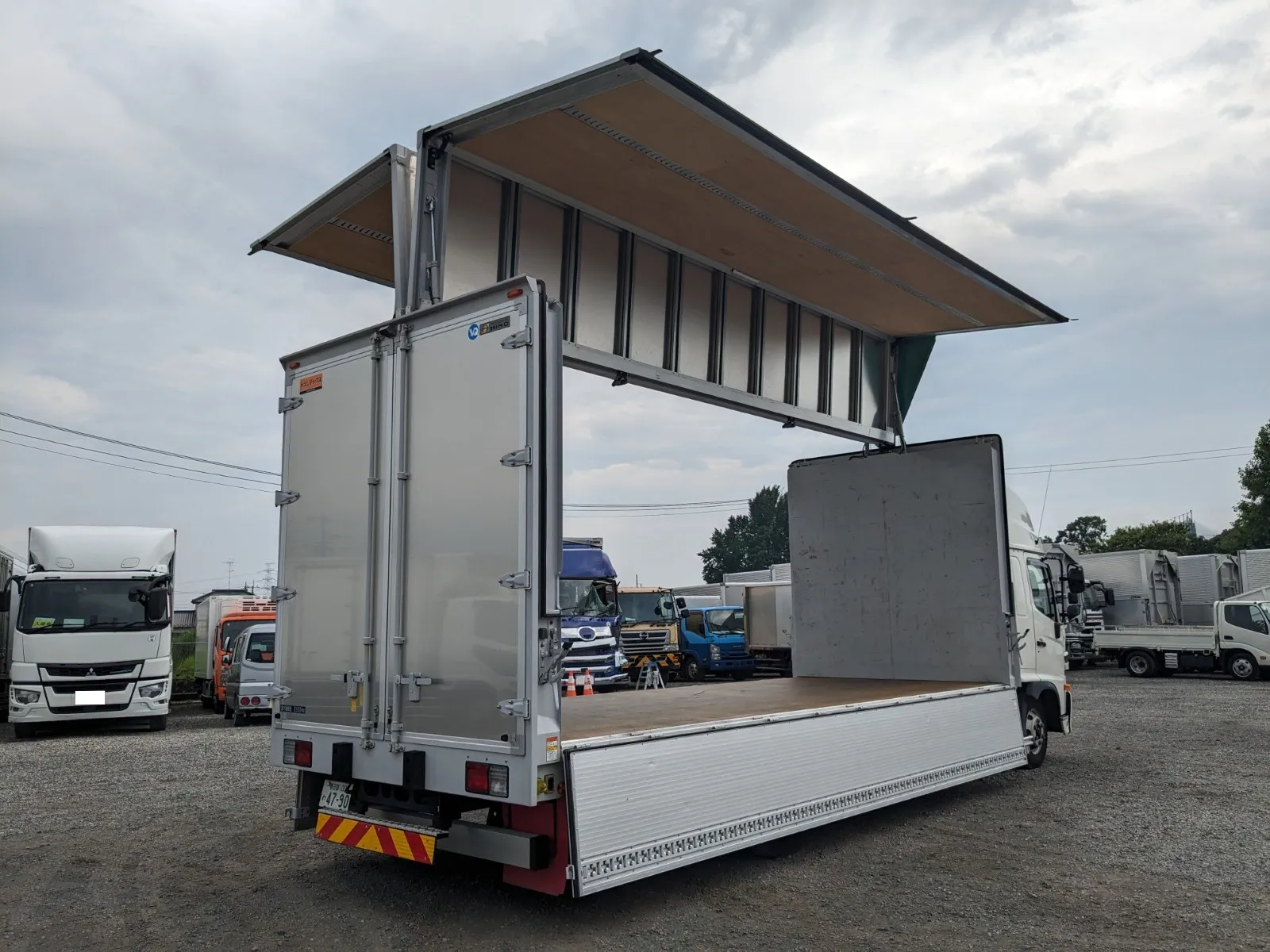 vehicle_image_20260714104630jDDen5mnHt.webp