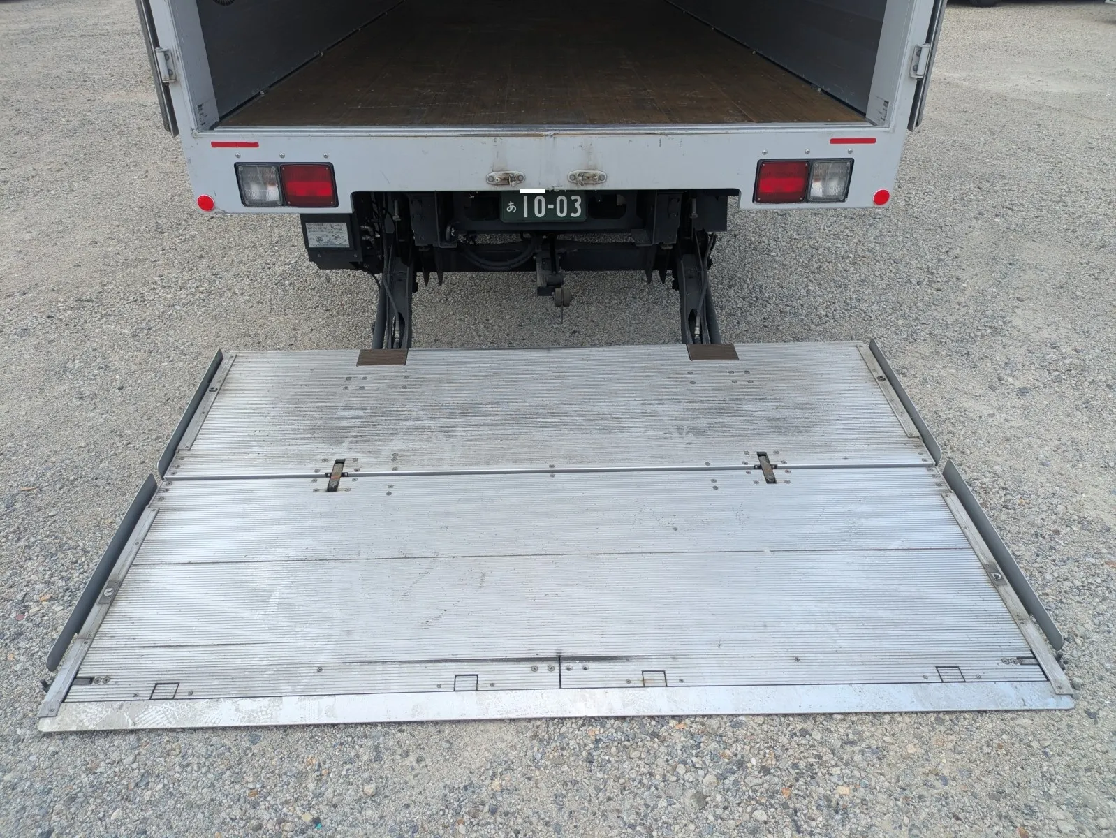 vehicle_image_20260804112755dN5nA4BH28.webp
