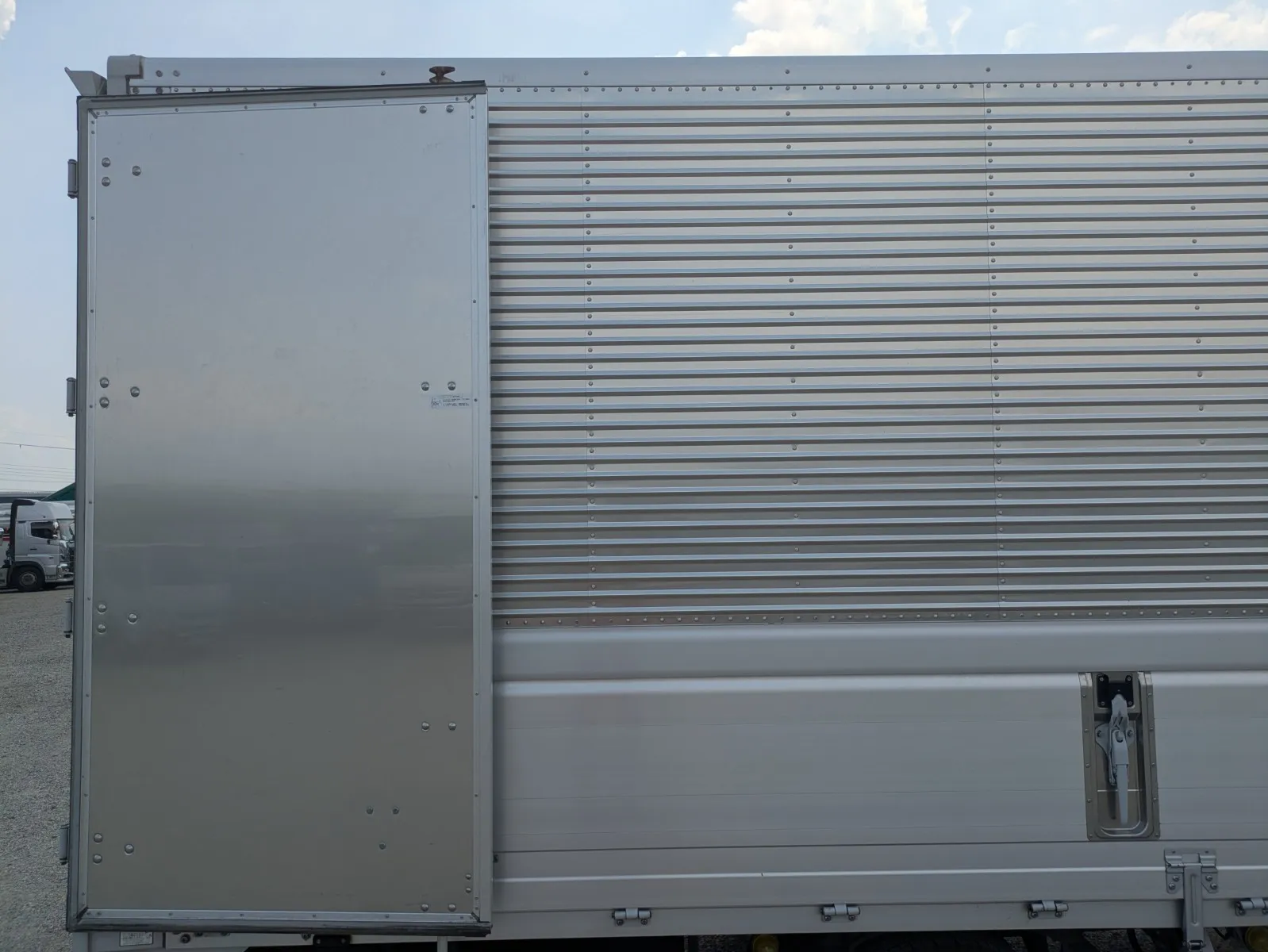 vehicle_image_20260804112800bBM1U1NJSI.webp