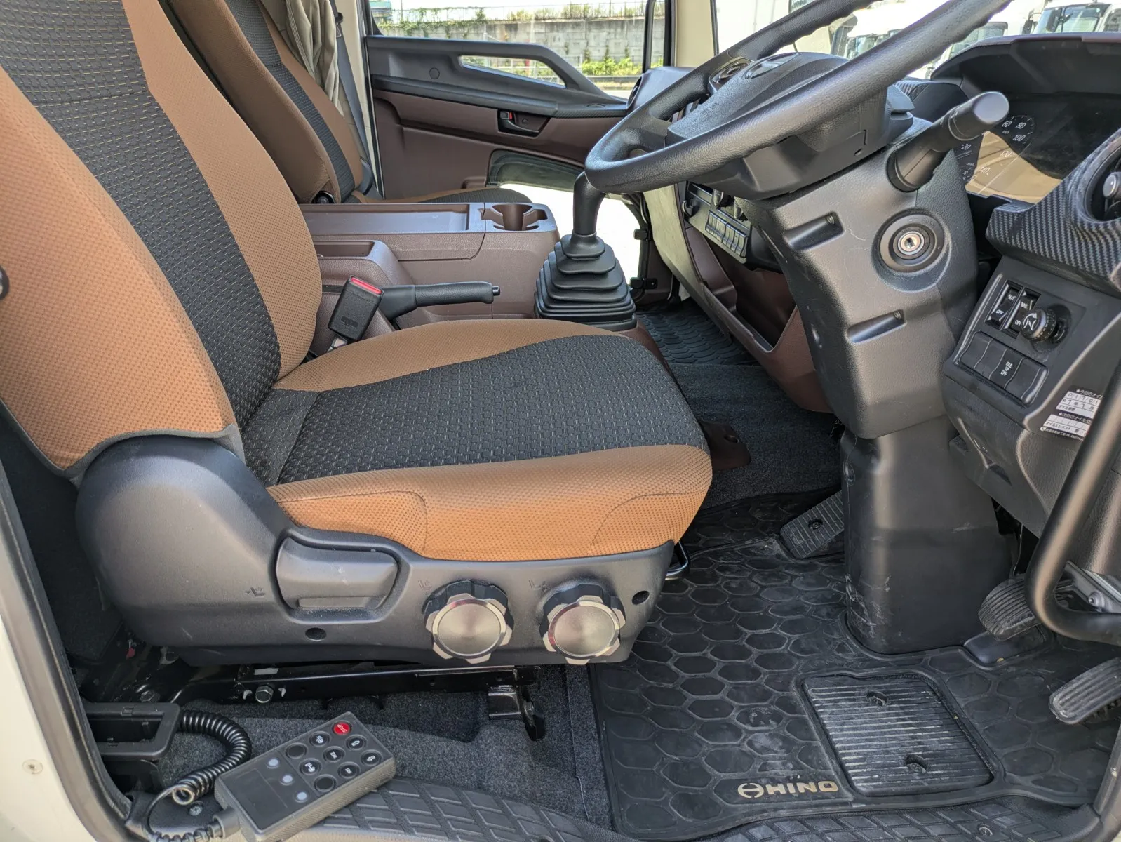 vehicle_image_20260806142632HEgzbwc2LH.webp