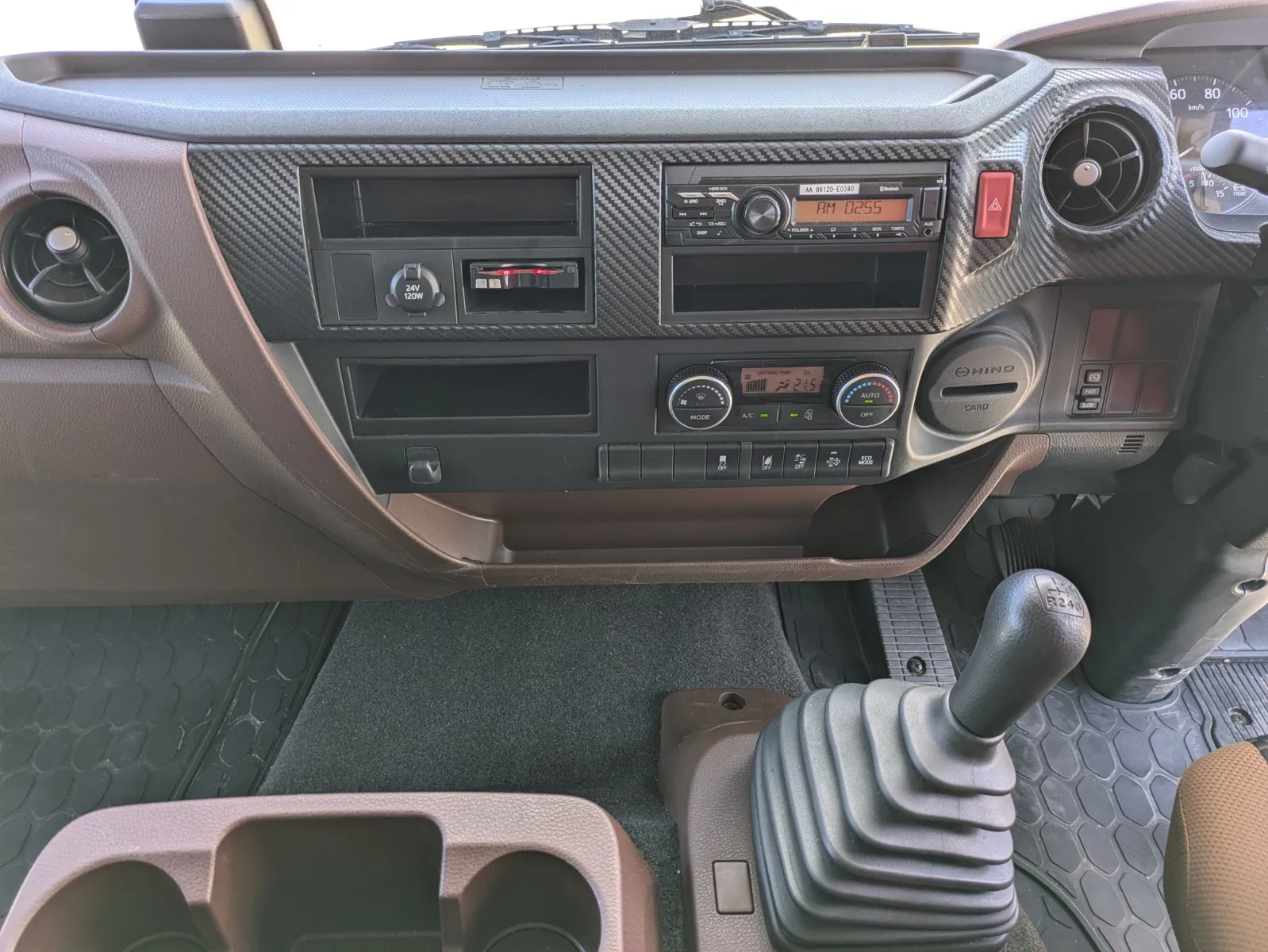 vehicle_image_20260806142633QlhhFOgJjD.webp