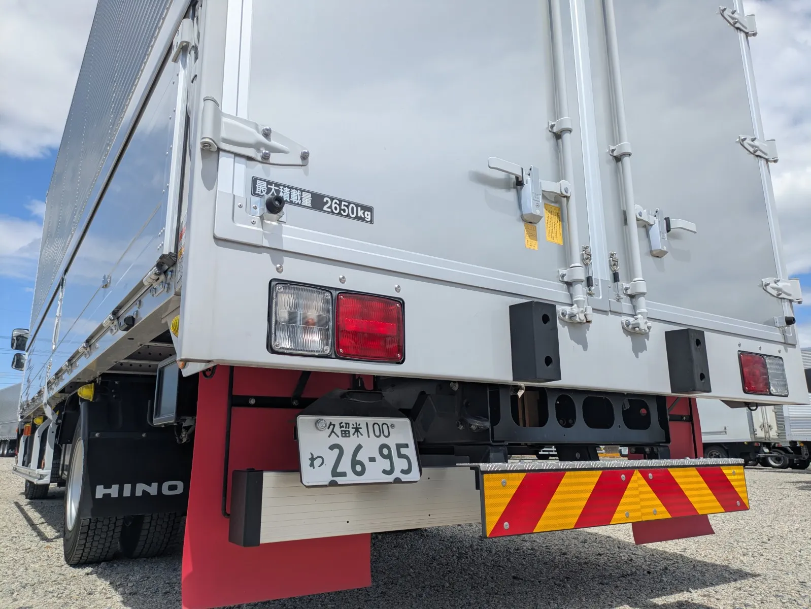 vehicle_image_20260806141512zkZSdRTPKm.webp