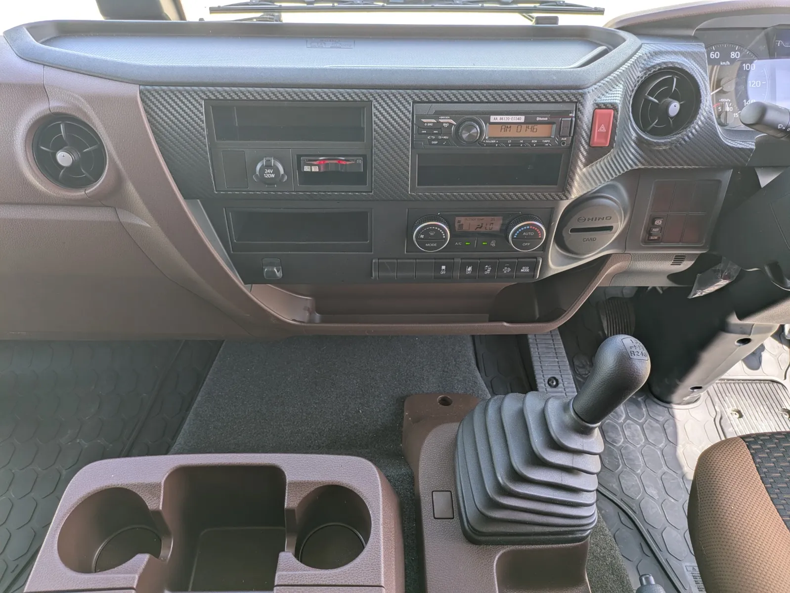 vehicle_image_20260806141525pkoH6YPcnx.webp