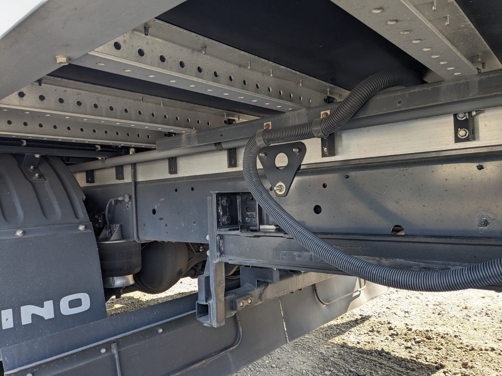 vehicle_image_20260129092903ZLWL39E08q.jpg