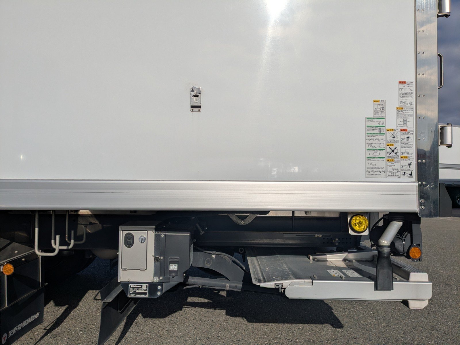 vehicle_image_202602101707220srjzGbgx3.jpg