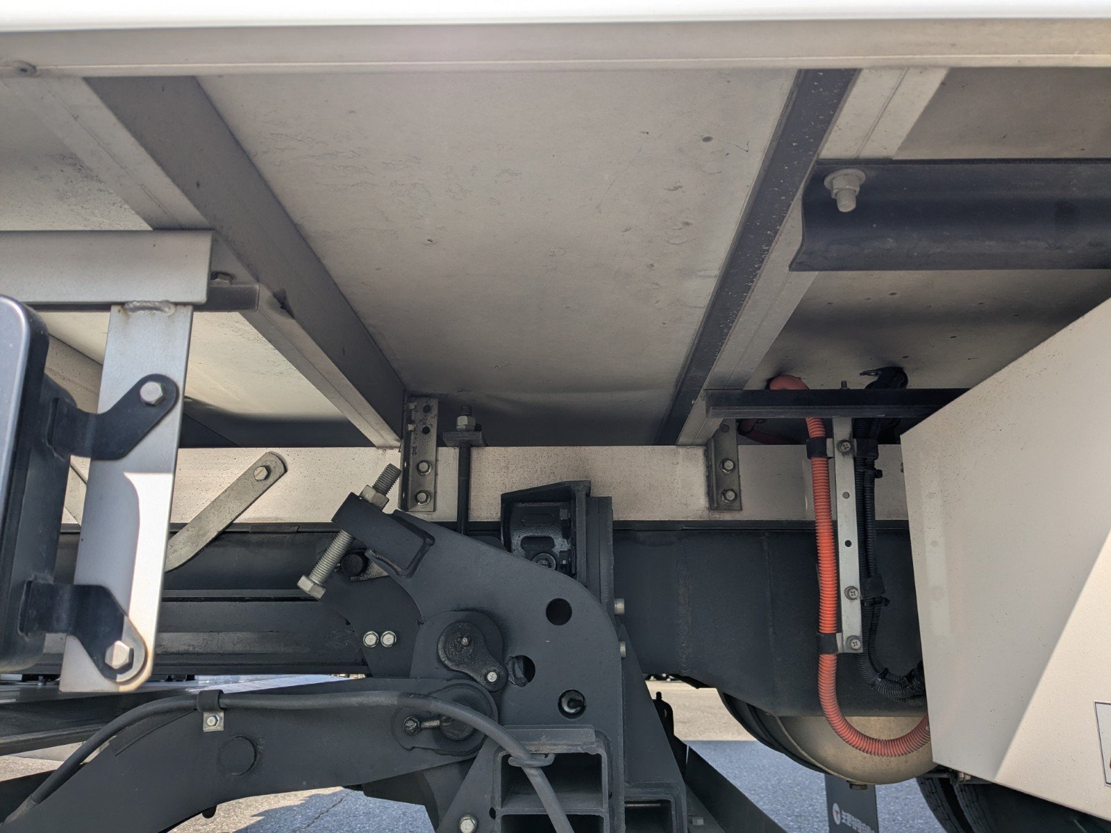 vehicle_image_20260210170722LJv7MRbWLS.jpg