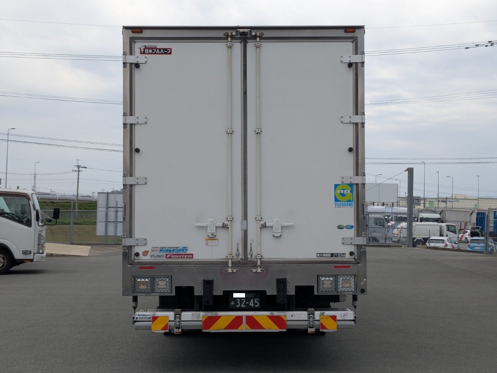 vehicle_image_20260420182524Y0Mup0NjsK.jpg