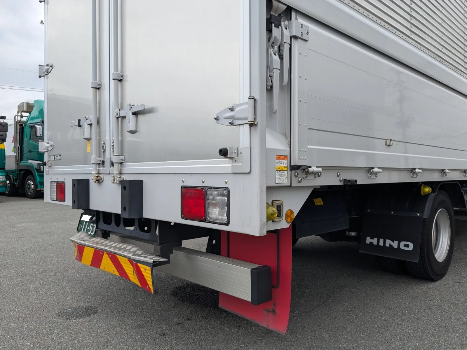 vehicle_image_20260716103832MVDA233fcP.webp