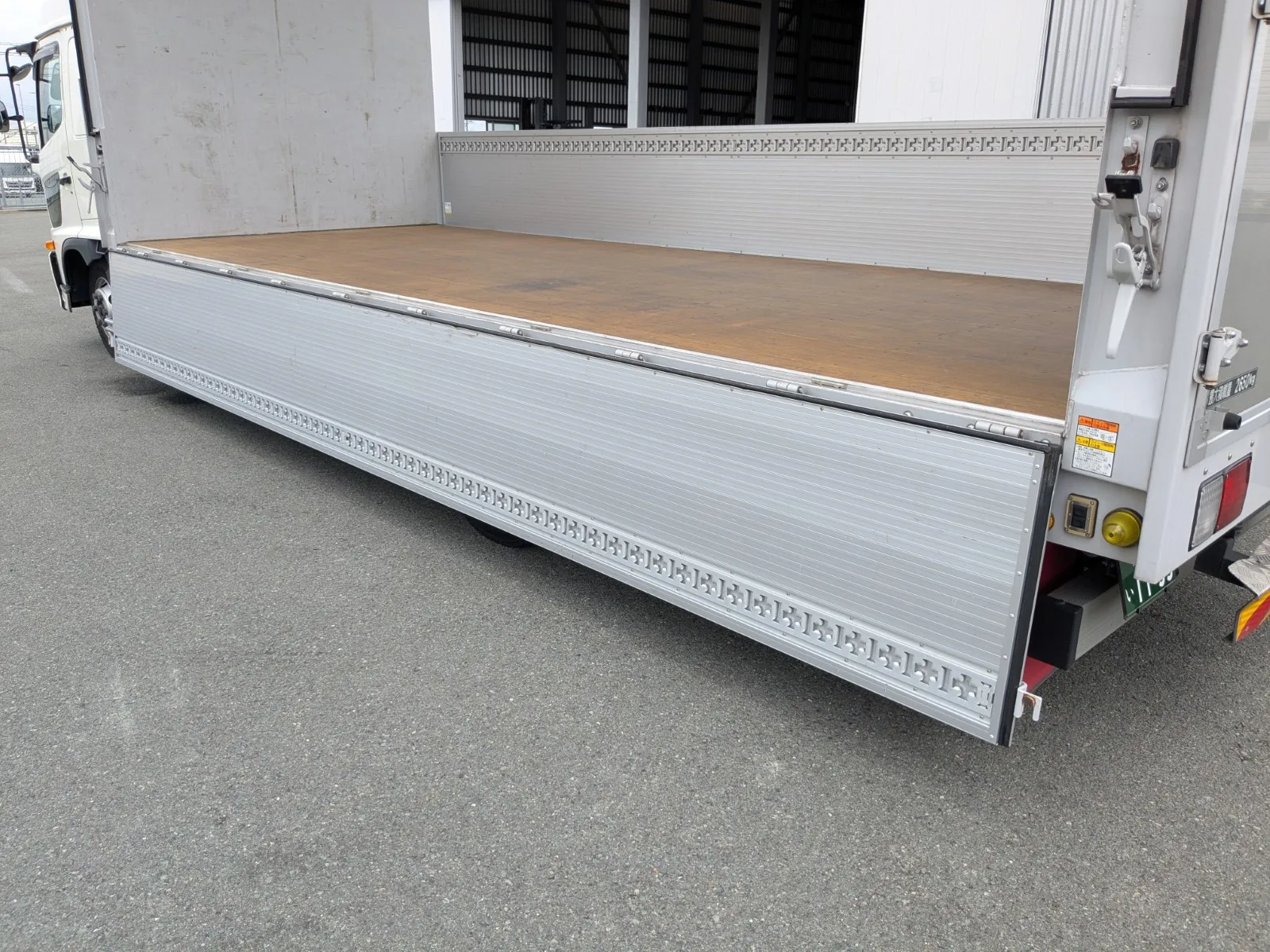 vehicle_image_20260716103839JoJ7rFcy2g.webp