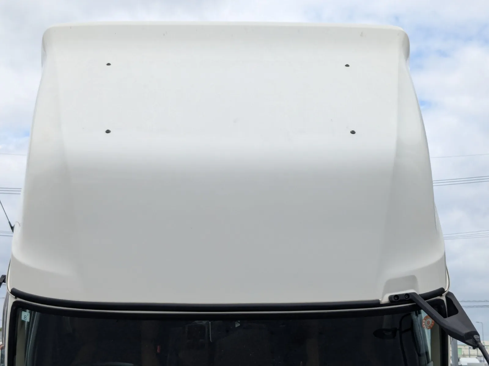 vehicle_image_202607161038431qiJj939Zn.webp
