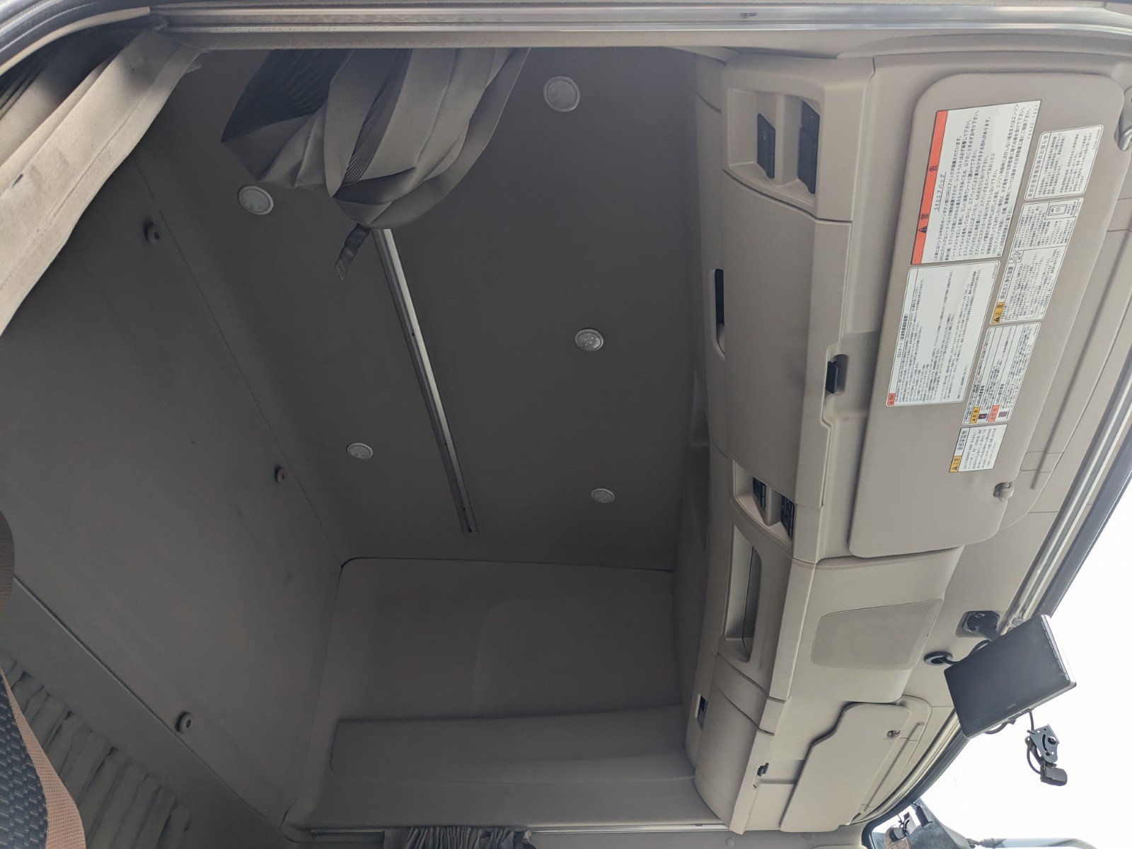 vehicle_image_20260213091902gO7R4ixtxr.jpg