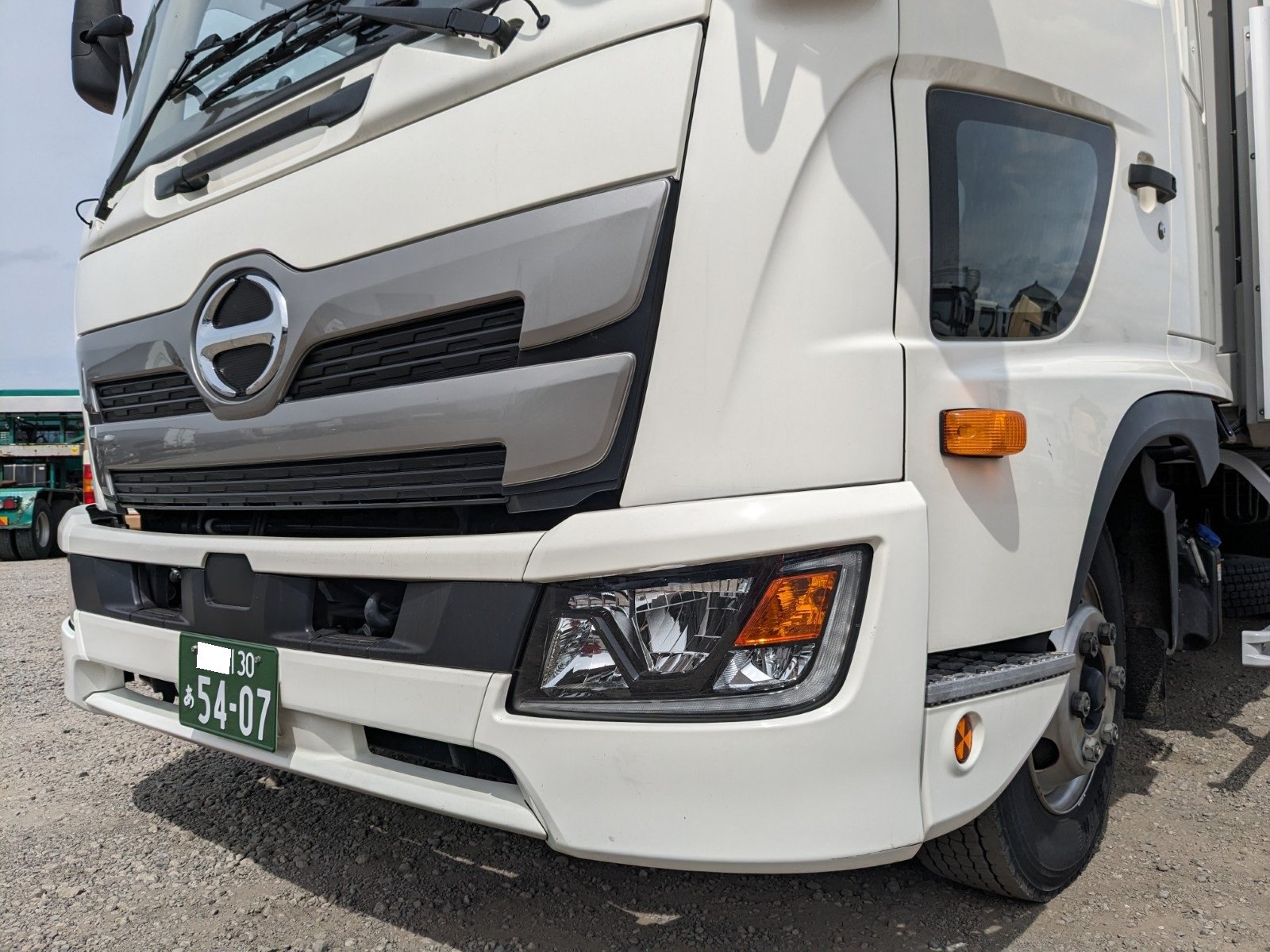 vehicle_image_20260410154018bHBKdEU2y8.jpg