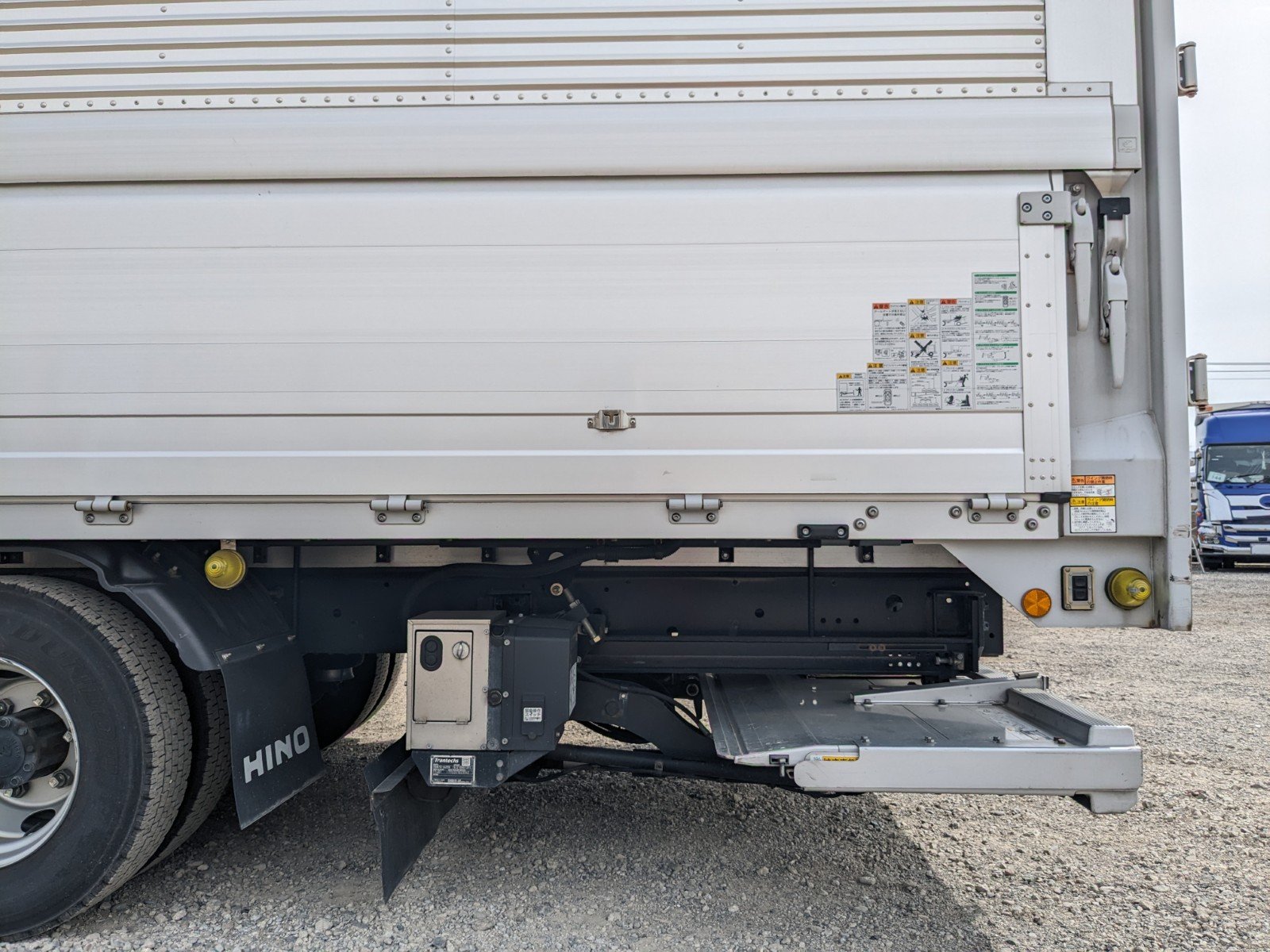 vehicle_image_20260410154018r5IRMvcmlA.jpg