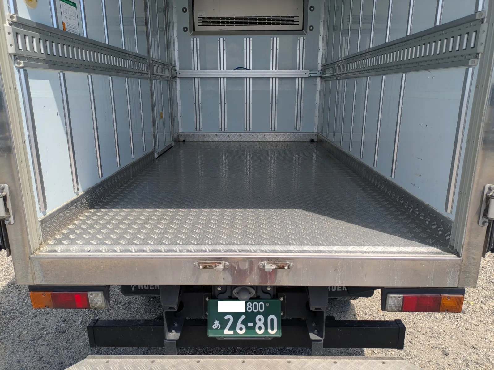vehicle_image_20260806085835rseYlojLff.webp