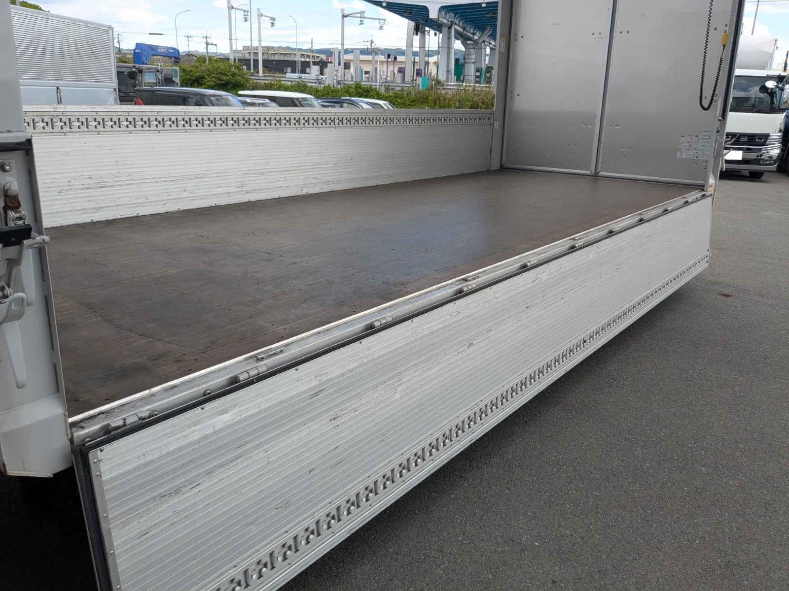 vehicle_image_20260619143906dbX9EMZLLk.webp