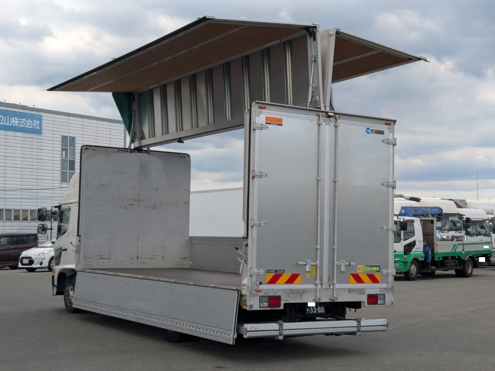 vehicle_image_20260619143906qZnuXFOjUT.webp