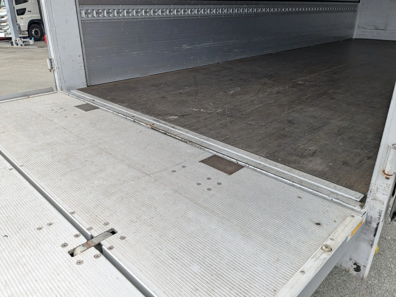 vehicle_image_20260619143906yWXFfYGsG3.webp