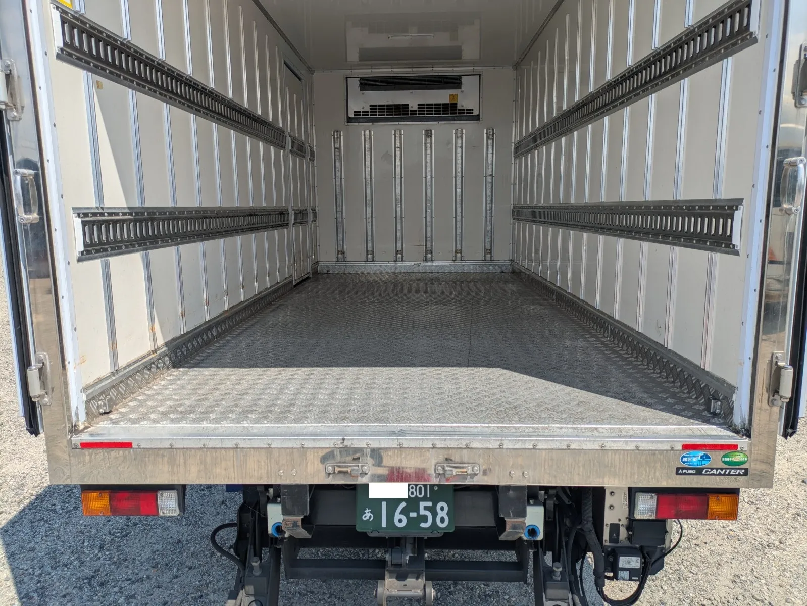 vehicle_image_20260730112618TPYIWNZcHn.webp