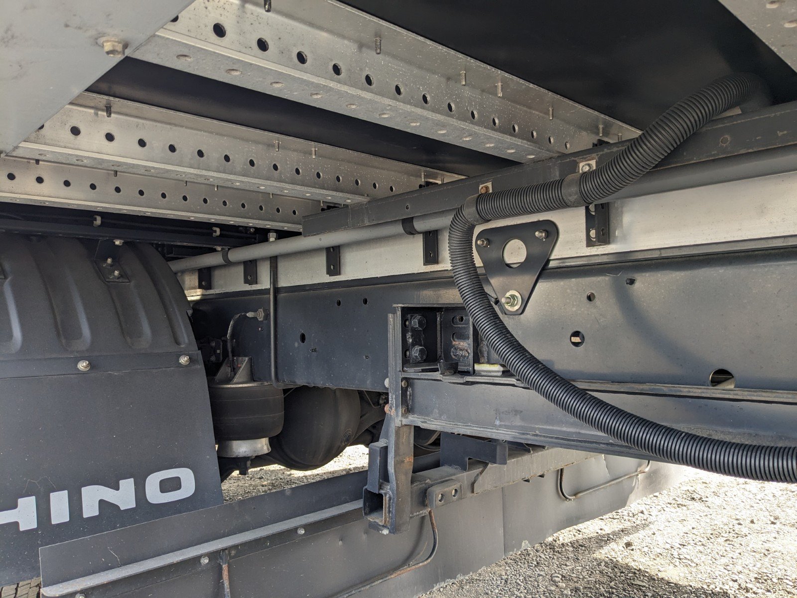 vehicle_image_20260415155358NslckhXCxq.jpg