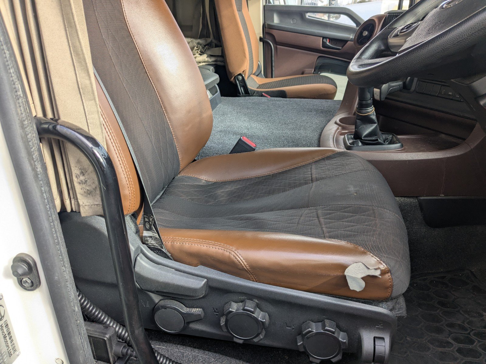 vehicle_image_20260130180649bs1JB2fl9K.jpg