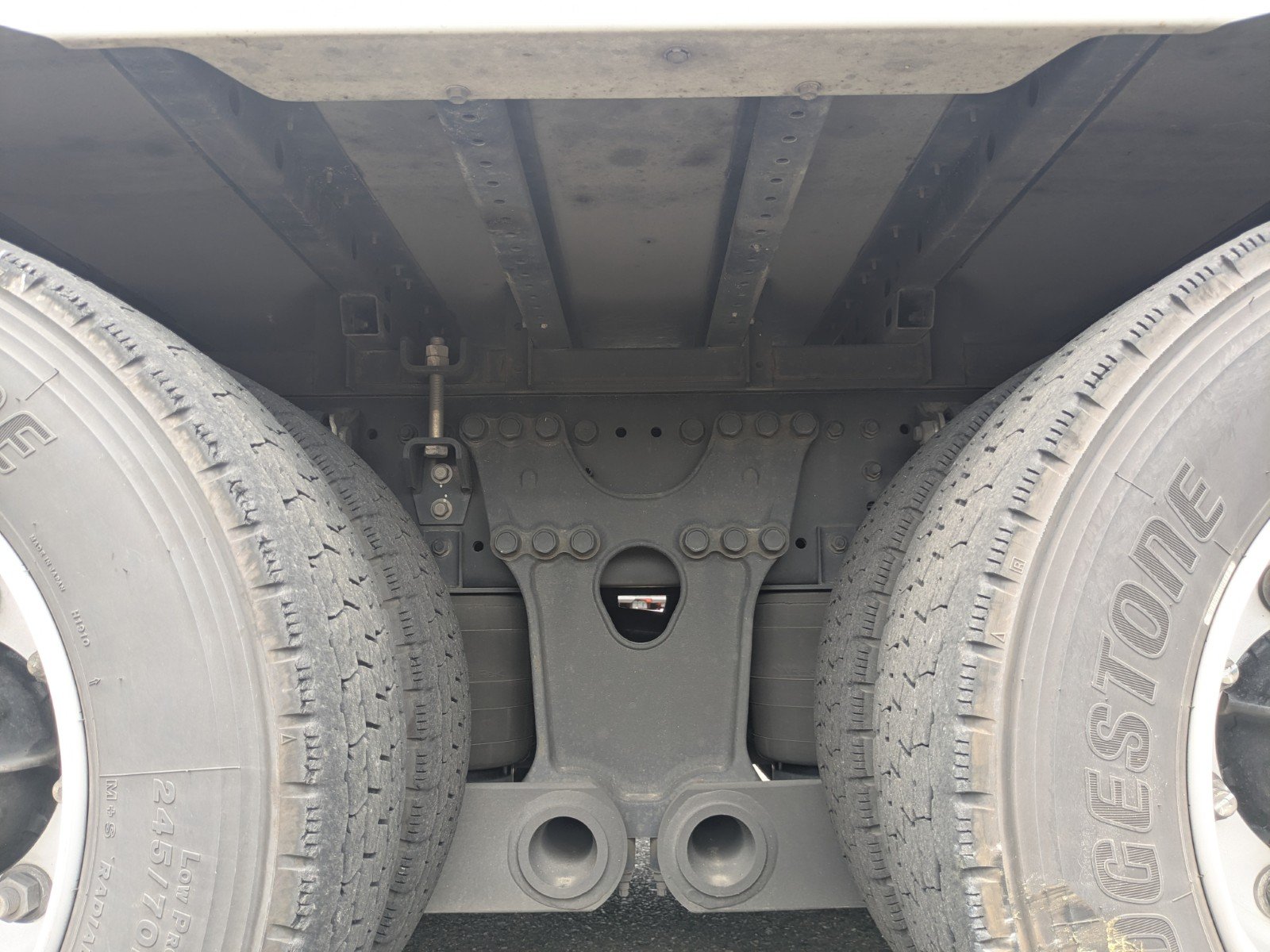 vehicle_image_20260615111303HjLRG8tv7f.jpg